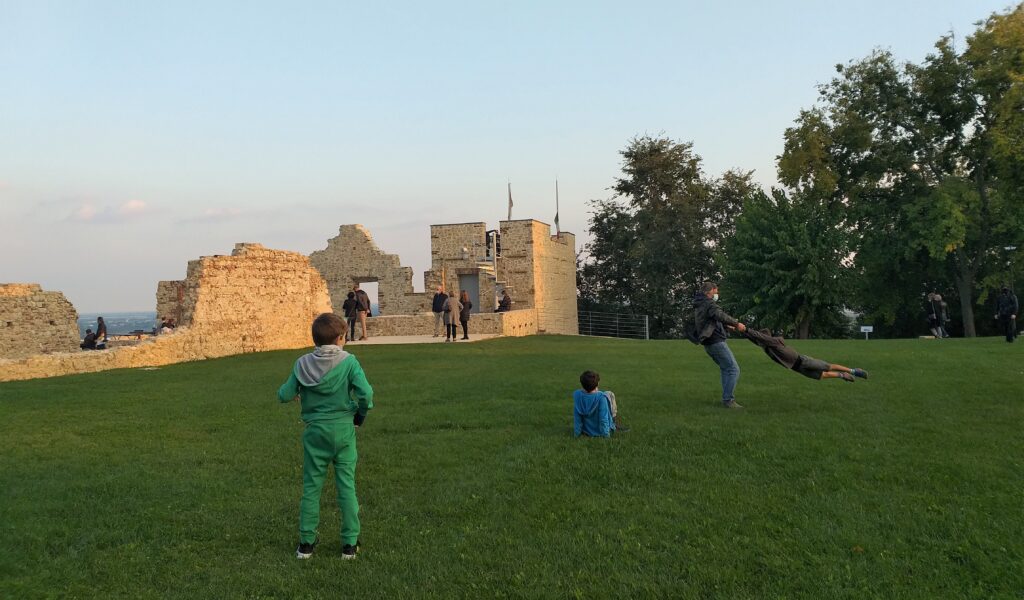 Veneto passeggiate. Nervesa della Battaglia, Abbazia di Sant’Eustachio.