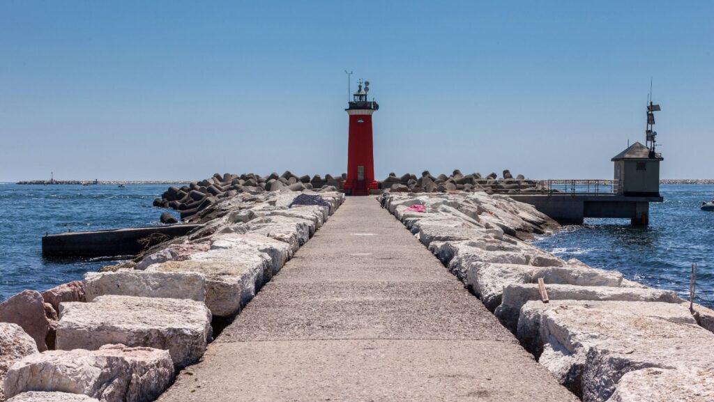 Lido di Venezia, faro di San Nicolò.