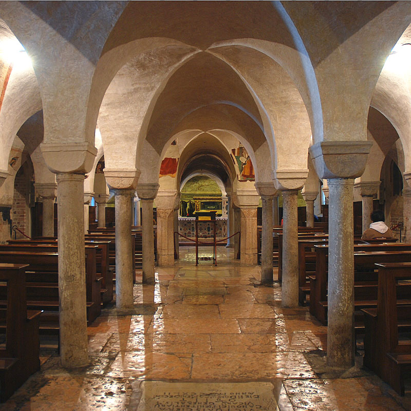 Treviso, cripta del duomo.