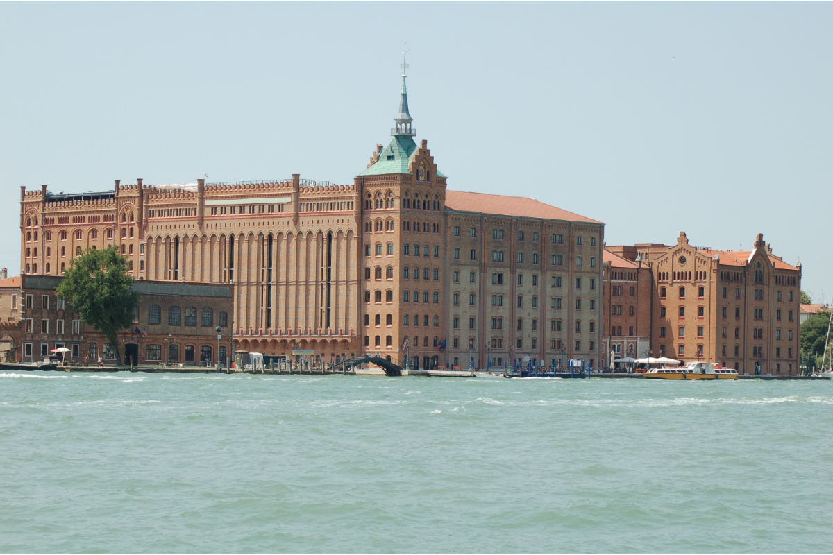 Venezia Giudecca Mulino Stucky