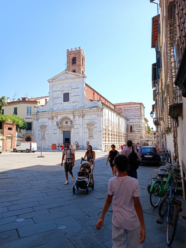 Lucca Chiesa Santi Giovanni e Reparata