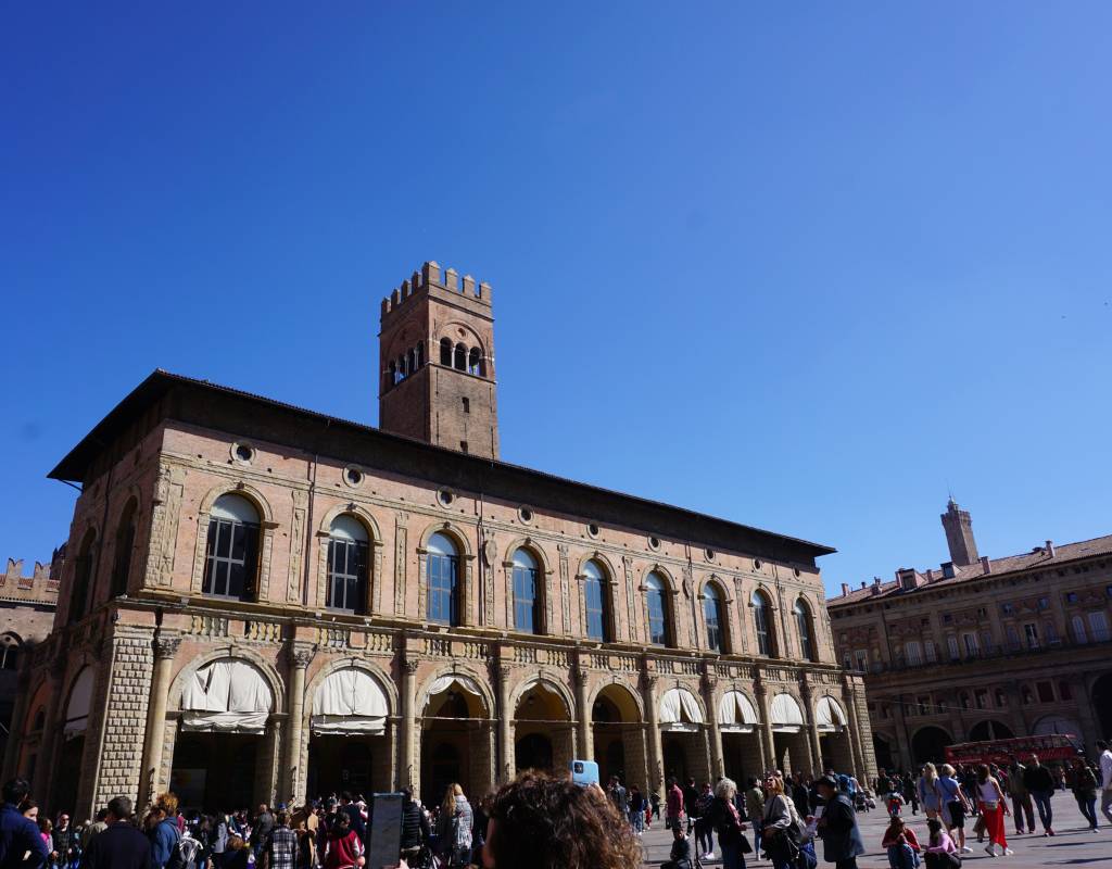 Bologna con bambini Piazza Maggiore