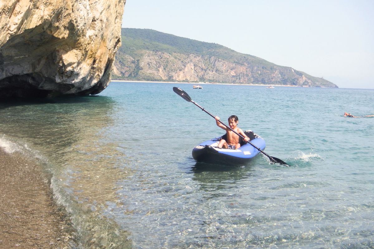 Campania in famiglia canoa