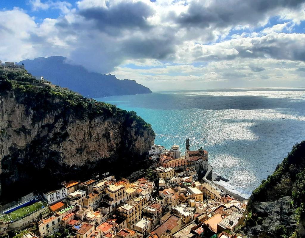 Costiera Amalfitana Atrani vista dal Santuario Santa Maria del Bando