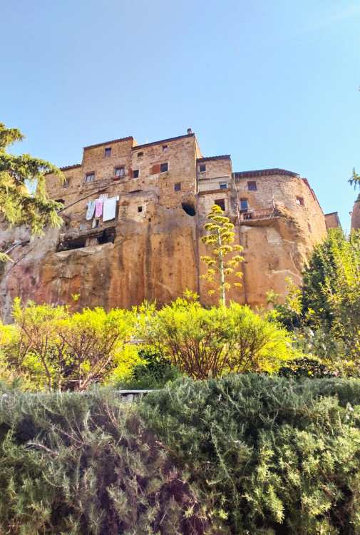 Pitigliano Grosseto Maremma sperone tufo