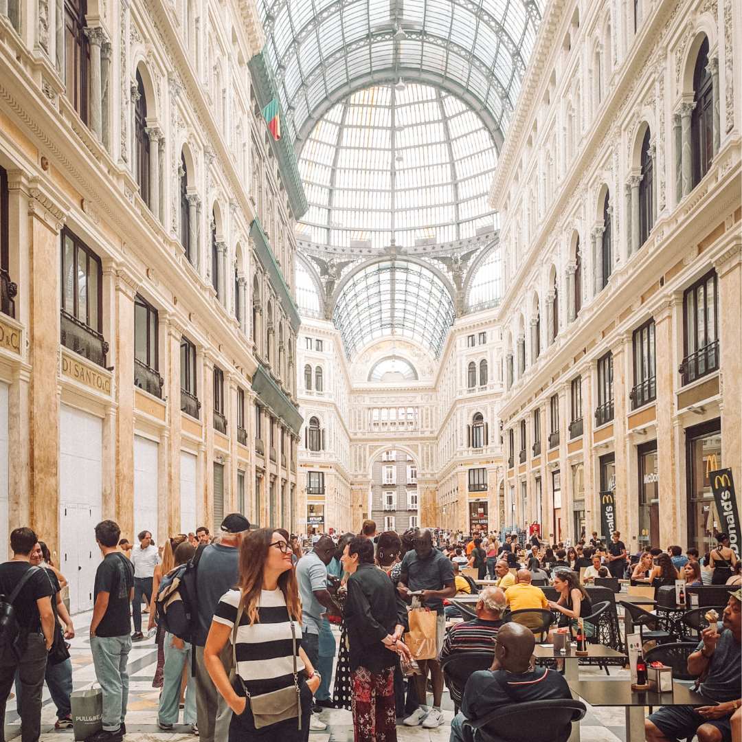 Napoli cosa vedere Galleria Umberto I