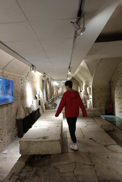 Assisi bambini foro romano