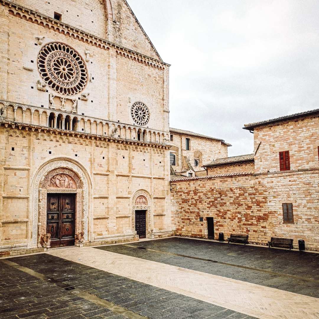 Asssisi in famiglia duomo san Rufino