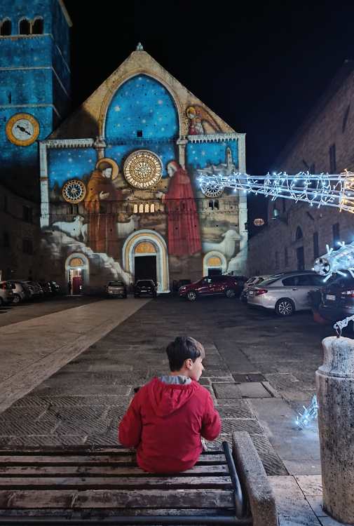 Natale Assisi luminarie