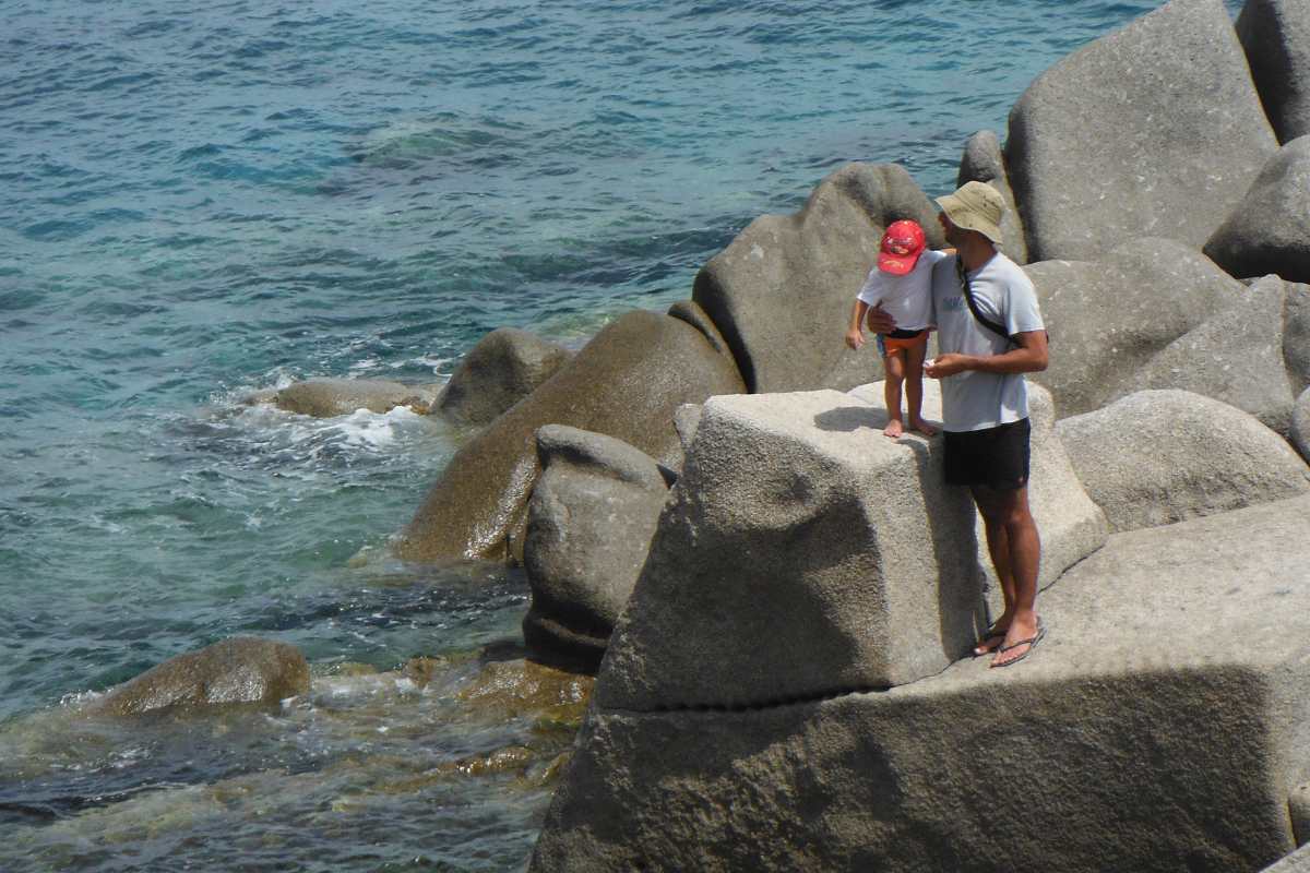 Sardegna sud Est con bambini Punta Molentis (1)