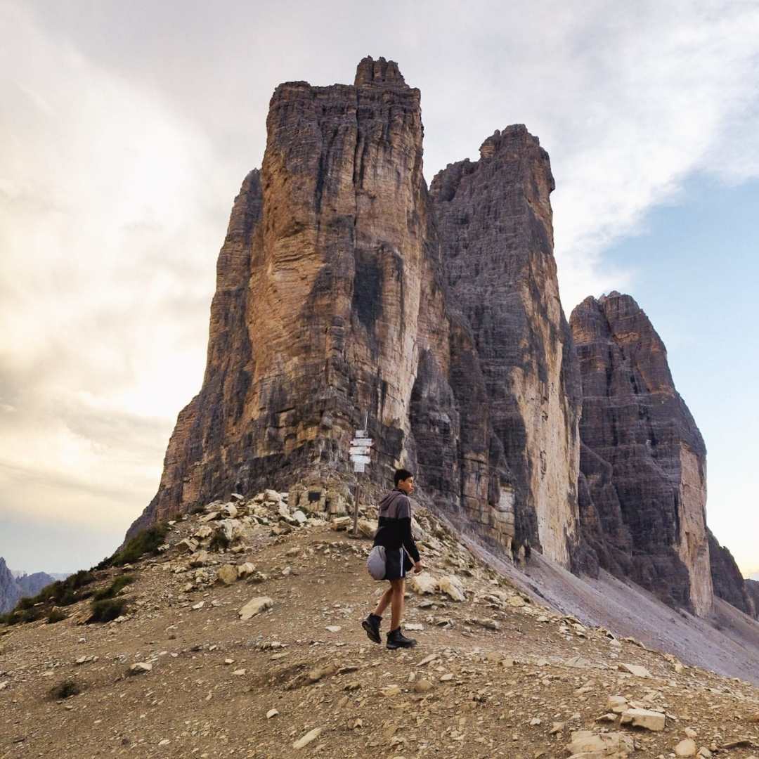 Tre cime di Lavaredo tramonto senza folla