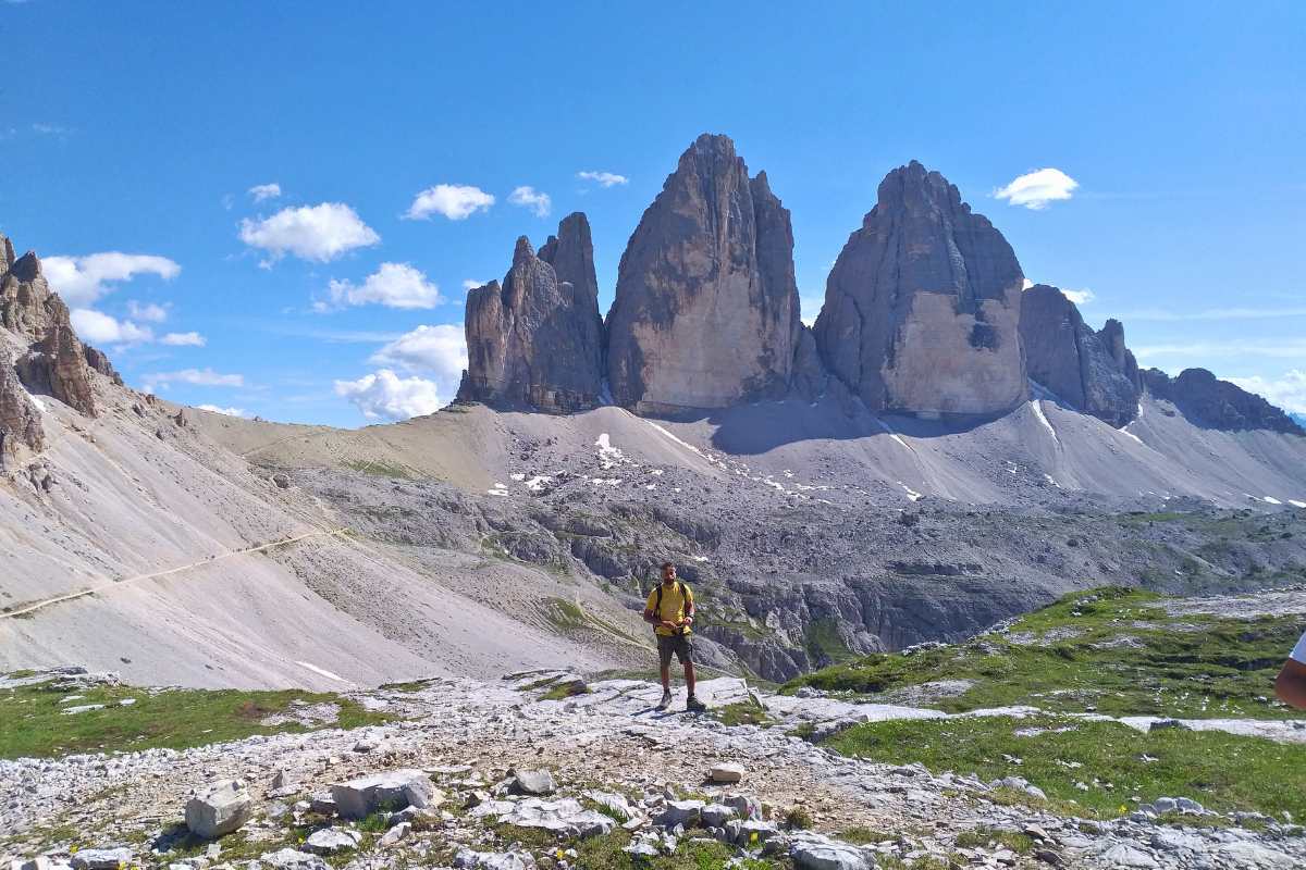 tre cime lavaredo viste dal Rifugio Locatelli